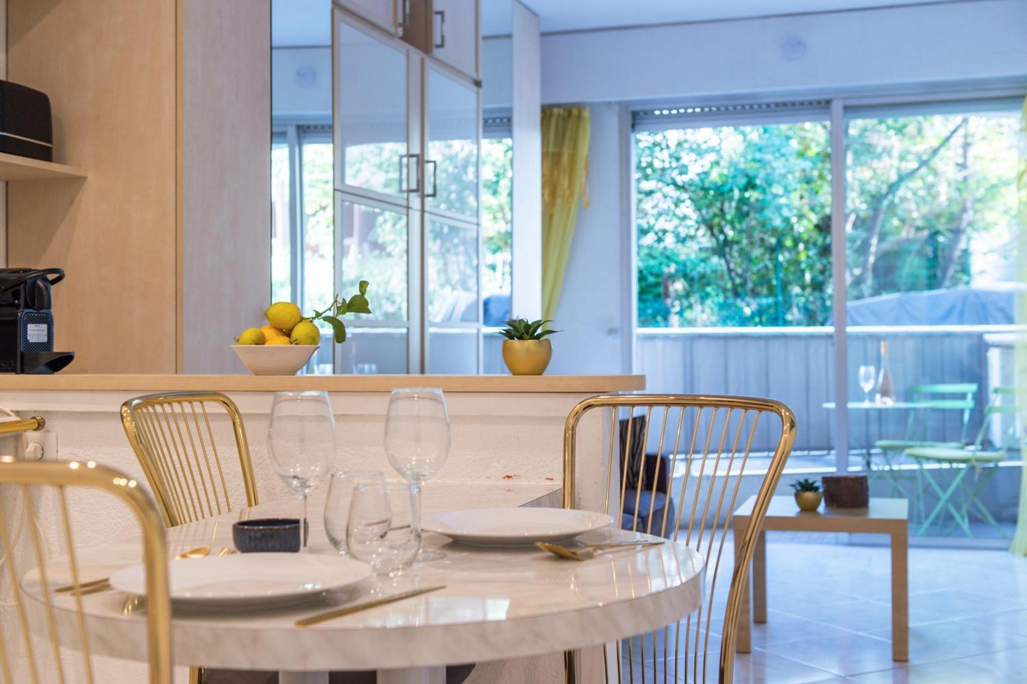 Cosy Studio - Residence Front De Mer - マントン エクステリア 写真
